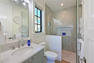 113 Palmetto Ave, Anna Maria, FL 34216 - Photo 21