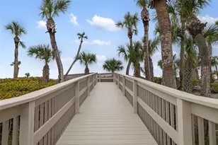 19 Whispering Sands Dr, Sarasota, FL 34242 - Photo 31