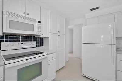 707 Park Lane, Bradenton, FL 34209 - Photo 9