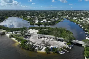 707 Park Ln, Bradenton, FL 34209 - Photo 43
