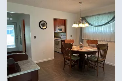 1359 Glendale Circle W #214, Sarasota, FL 34232 - Photo 3