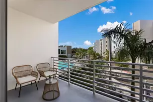 1703 N Tamiami Trl, Sarasota, FL 34234 - Photo 9