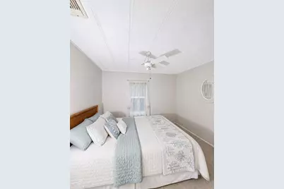 201 N Fiji Circle, Englewood, FL 34223 - Photo 21