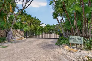 677 Lands End Dr, Longboat Key, FL 34228 - Photo 5