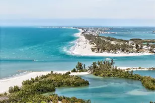 677 Lands End Dr, Longboat Key, FL 34228 - Photo 37