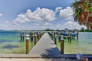 677 Lands End Dr, Longboat Key, FL 34228 - Photo 31