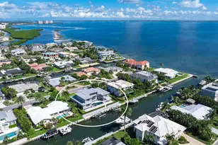 560 Chipping Ln, Longboat Key, FL 34228 - Photo 1