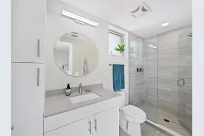 1709 N Tamiami Trail #418, Sarasota, FL 34234 - Photo 21