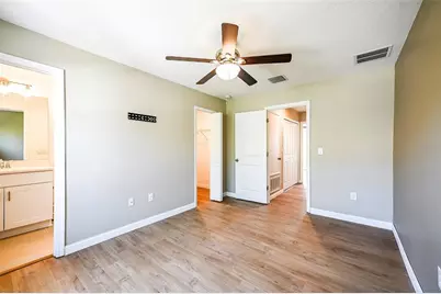 6130 Fairmont Lane, Palmetto, FL 34221 - Photo 9