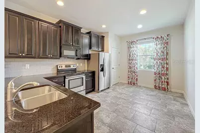 6428 Boxgrove Drive, Sarasota, FL 34240 - Photo 11