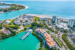 225 Sands Point Rd, Longboat Key, FL 34228 - Photo 19