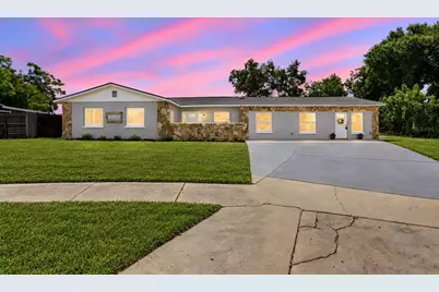 3705 28th Avenue W, Bradenton, FL 34205 - Photo 1
