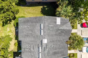 1170 Grantham Dr, Sarasota, FL 34234 - Photo 41