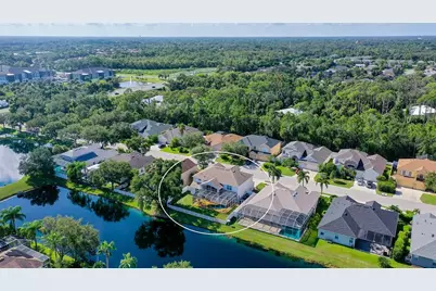 4410 67th Avenue Circle E, Sarasota, FL 34243 - Photo 3