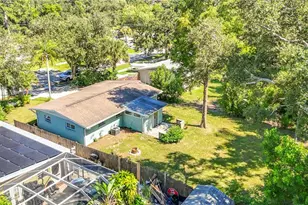 2212 Vinson Ave, Sarasota, FL 34232 - Photo 11