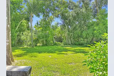 2212 Vinson Avenue, Sarasota, FL 34232 - Photo 33