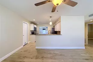 2212 Vinson Ave, Sarasota, FL 34232 - Photo 15