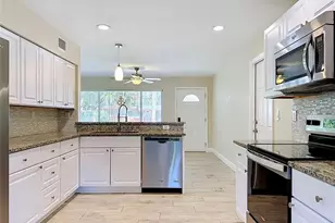 2212 Vinson Ave, Sarasota, FL 34232 - Photo 21