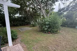 2006 20th St Ct W, Bradenton, FL 34205 - Photo 13