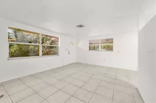260 Shamrock Dr, Venice, FL 34293 - Photo 7