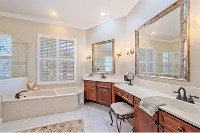 7213 Southgate Court, Sarasota, FL 34243 - Photo 29