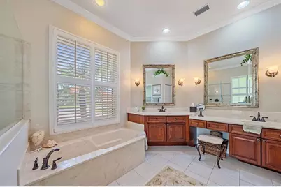 7213 Southgate Court, Sarasota, FL 34243 - Photo 31