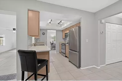 48 Dade Avenue, Sarasota, FL 34232 - Photo 13