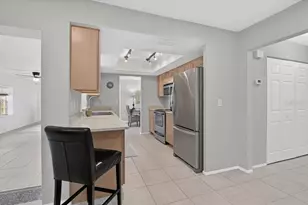 48 Dade Ave, Sarasota, FL 34232 - Photo 13