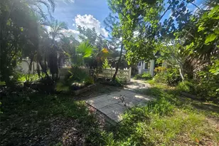 4551 Webber St, Sarasota, FL 34232 - Photo 21
