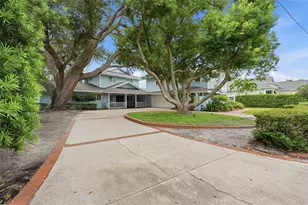 1211 61st St NW, Bradenton, FL 34209 - Photo 7
