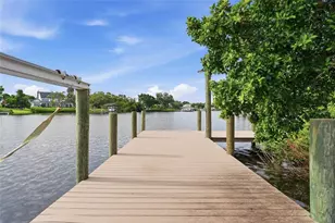 1211 61st St NW, Bradenton, FL 34209 - Photo 5