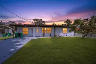 985 Liberty St, Englewood, FL 34223 - Photo 1