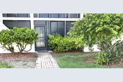 4119 61st Avenue Terrace W #107, Bradenton, FL 34210 - Photo 3