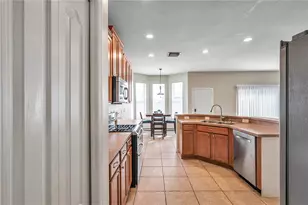 402 Halifax Bay Ct, Apollo Beach, FL 33572 - Photo 39