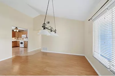 5015 86th Street Court W, Bradenton, FL 34210 - Photo 7