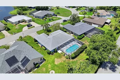 5015 86th Street Court W, Bradenton, FL 34210 - Photo 35