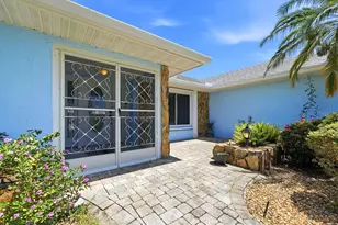 5015 86th St Ct W, Bradenton, FL 34210 - Photo 5
