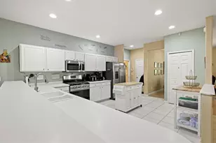 6252 Donnington Ct, Sarasota, FL 34238 - Photo 17