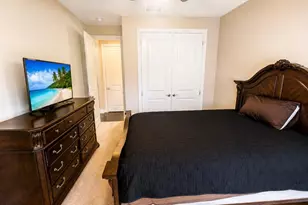 2519 Vaccaro Dr, Sarasota, FL 34231 - Photo 27