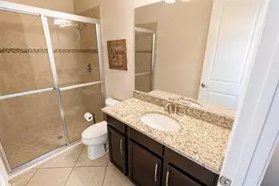 2519 Vaccaro Dr, Sarasota, FL 34231 - Photo 25