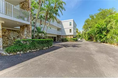 5320 Gulf Of Mexico Drive #204, Longboat Key, FL 34228 - Photo 5