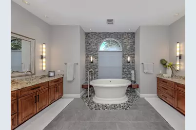 444 Tremingham Way, Venice, FL 34293 - Photo 47