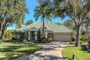 444 Tremingham Way, Venice, FL 34293 - Photo 9