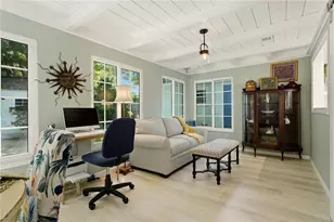 3424 Old Oak Dr, Sarasota, FL 34239 - Photo 25