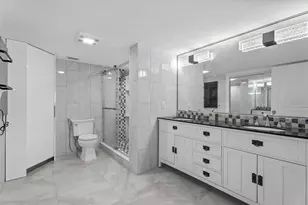 9604 Cortez Rd W, Bradenton, FL 34210 - Photo 39