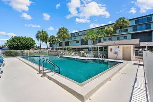 9604 Cortez Rd W, Bradenton, FL 34210 - Photo 43