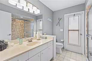 1903 Pebble Beach Ct, Venice, FL 34293 - Photo 23