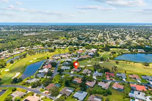 1903 Pebble Beach Ct, Venice, FL 34293 - Photo 5