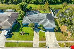 1862 Del Robles Dr, Clearwater, FL 33764 - Photo 11
