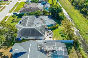 1862 Del Robles Dr, Clearwater, FL 33764 - Photo 13